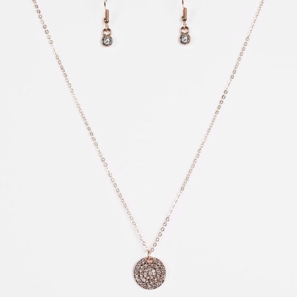 Necklace set
